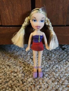 2002 MGA Bratz Mini Girl Doll